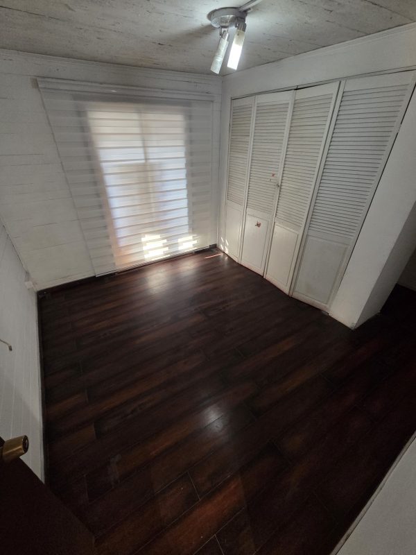Casa en la Cisterna - Imagen 9